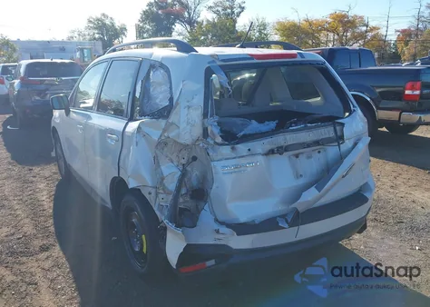 2015 Subaru Forester 2.5I Premium from USA, damaged, VIN JF2SJADC7FH495261